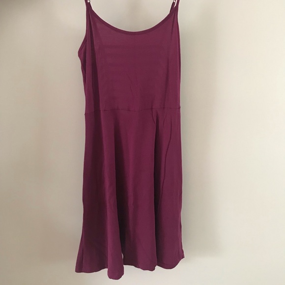 ⭐️4 for$20⭐️Garage Dress cutout back Size Small